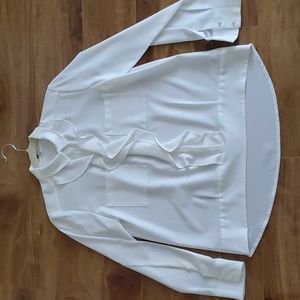 Women's off white blouse